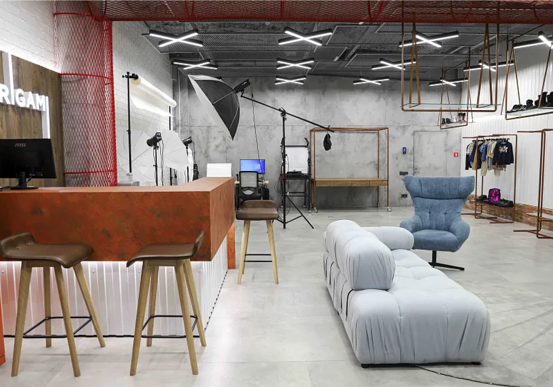 VIP-пункт самовывоза ORIGAMI с уютным интерьером